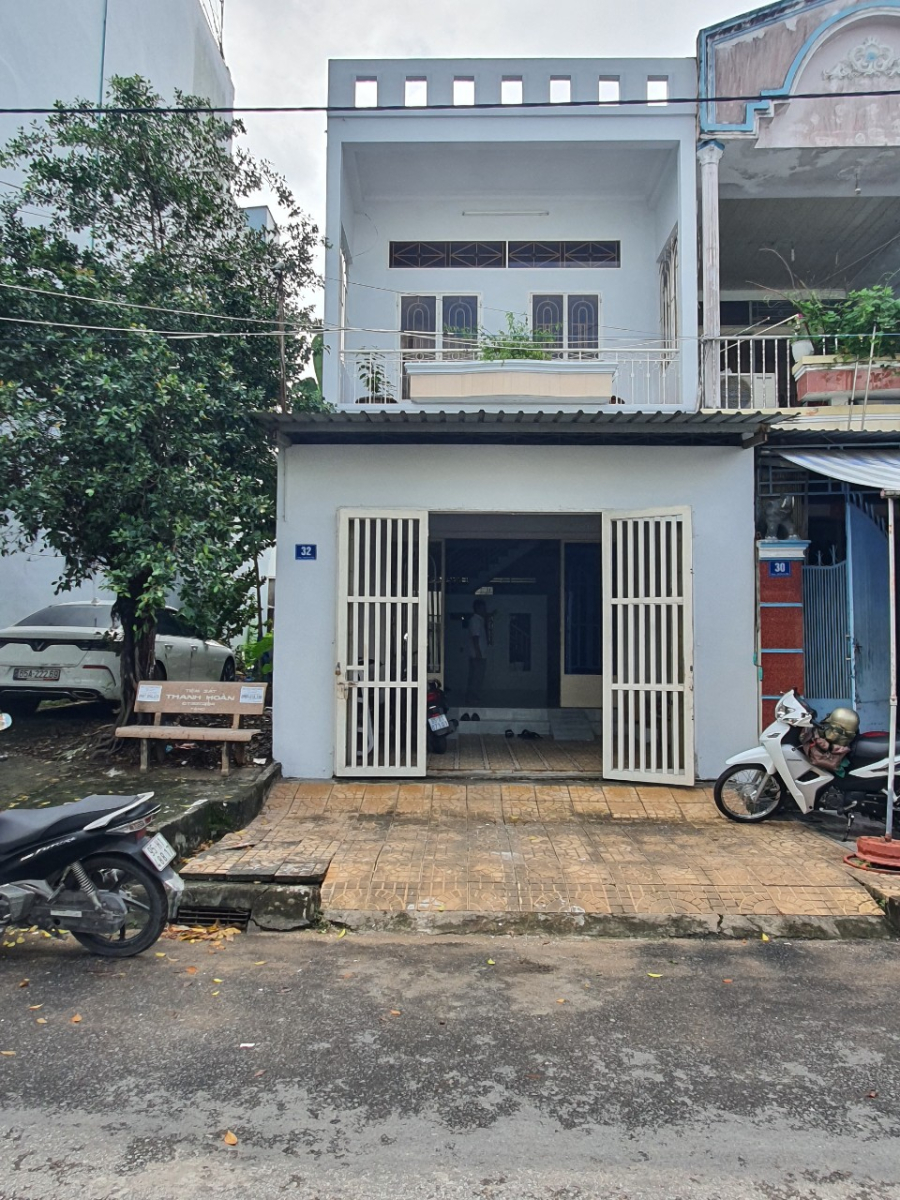 Bán nhà 131m2 đường Nguyễn Thị Tính, quận Bình Thủy
